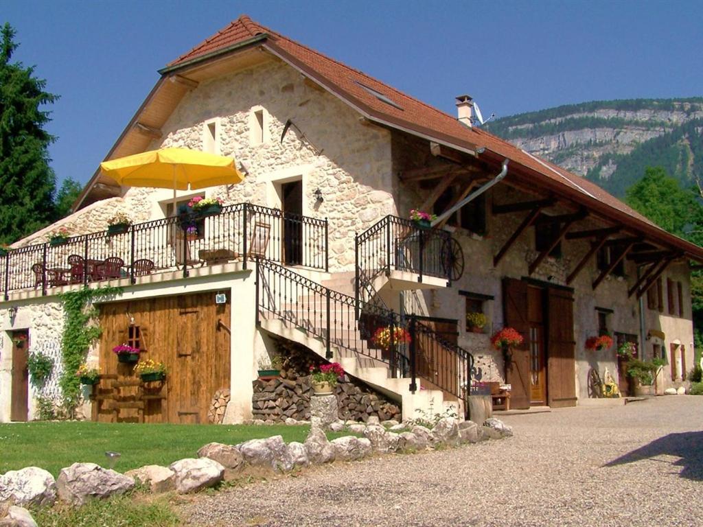 Les Grands Champs Hotel Attignat-Oncin Buitenkant foto