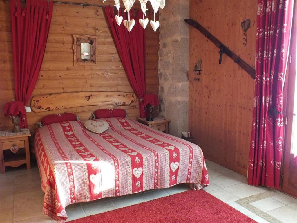 Les Grands Champs Hotel Attignat-Oncin Buitenkant foto